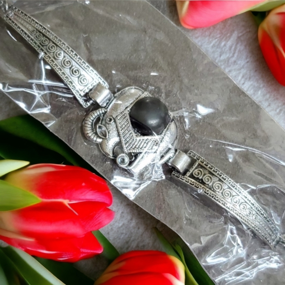 Metal Elephant Semi-Precious Stone Bracelet